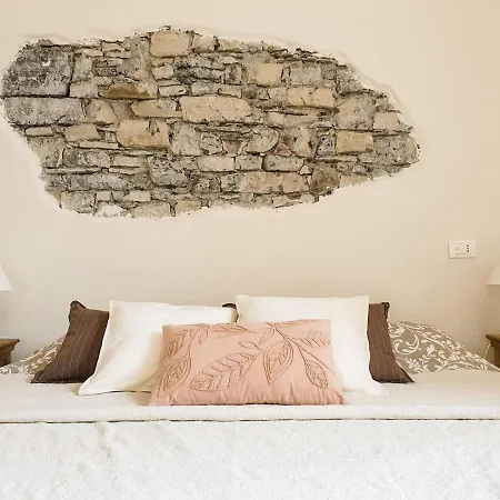 Lejlighed Limone Apartment- *